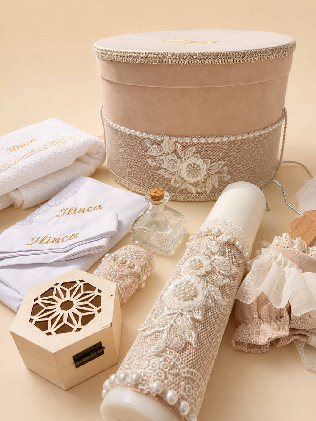 Set trusou și cufăr Grace